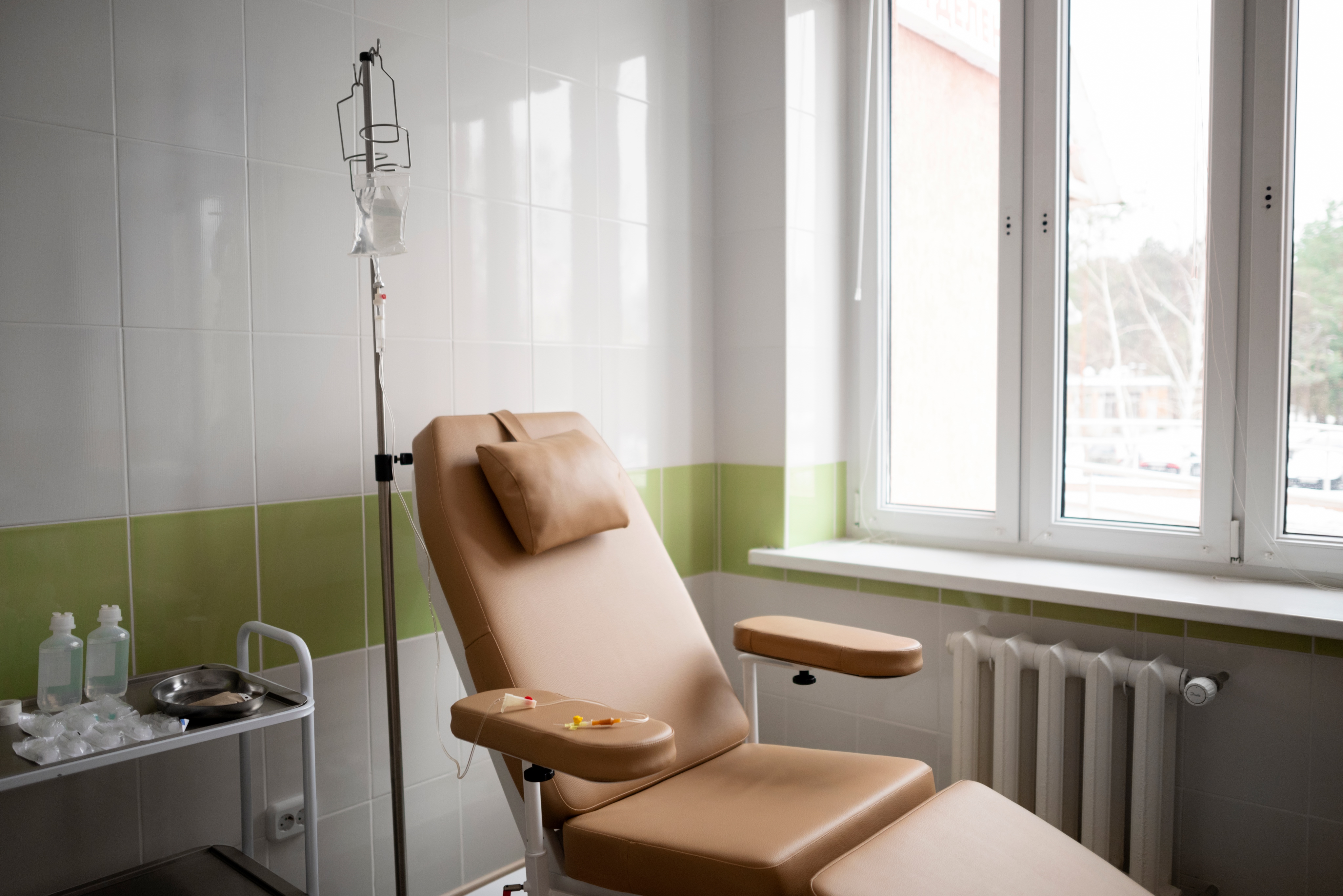 Comfortable infusion suite